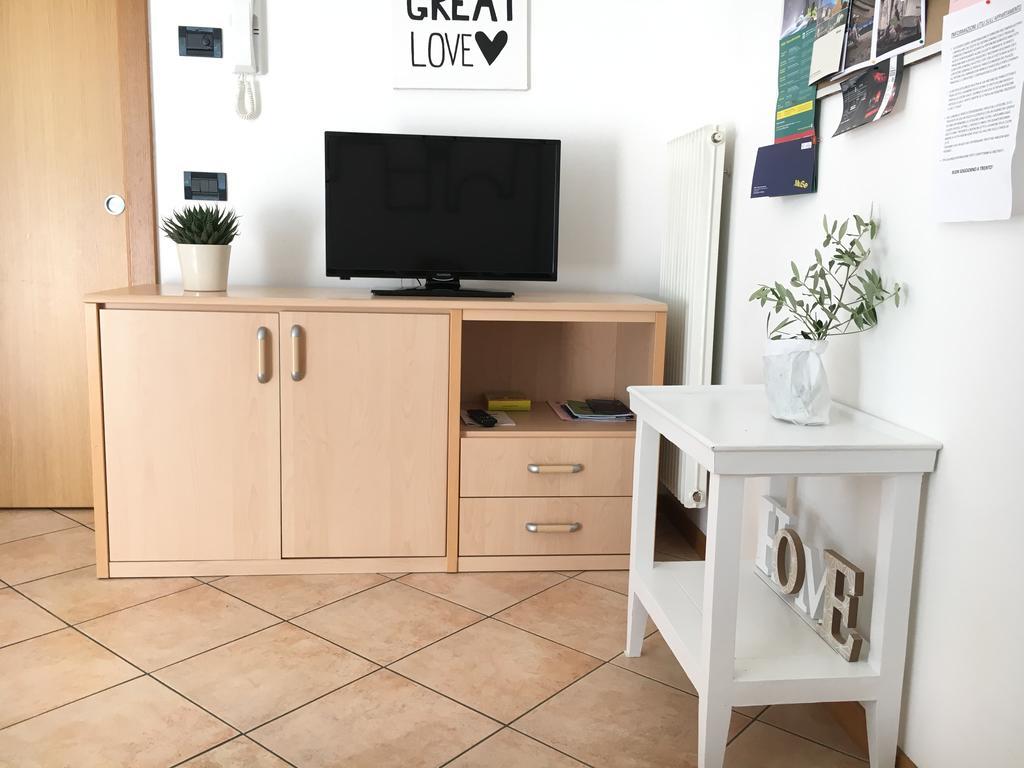 Trento Life Apartment ภายนอก รูปภาพ